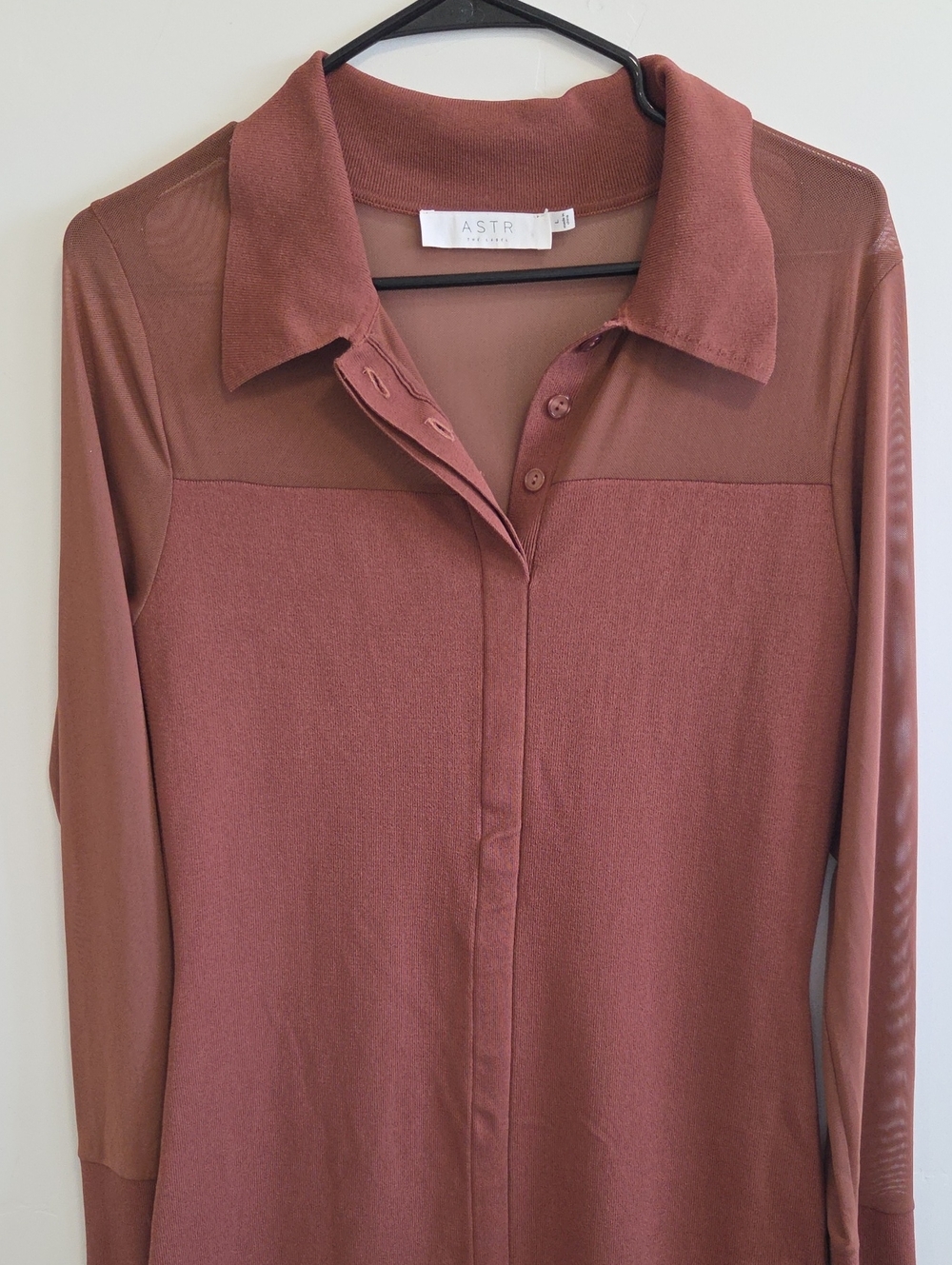 Astr Rust-Brown Long Sleeve Collared Midi Dress - Picture 7 of 9